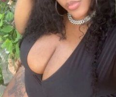 Detroit escorts - Birthday Goddess SSBBW Party Play in Detroit
