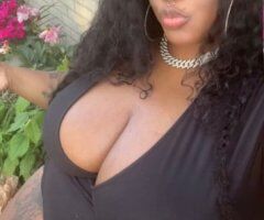 Birthday Goddess SSBBW Party Play in Detroit - Image 11