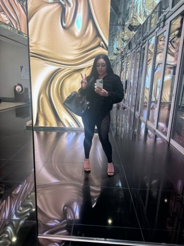 Sacramento & Surrounding Thick Latina Princess Escort — Spanish OK - 1