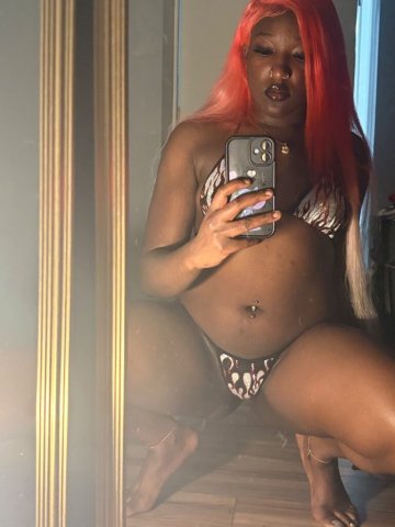 Richmond, VA Female Escort — Outcall, car play (tint required) - 1