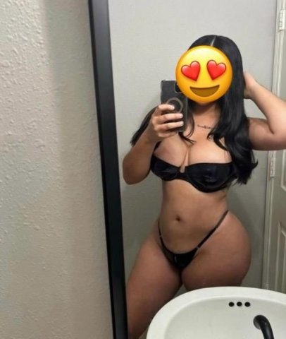 Joven latina coqueta en Odessa, TX — BBJ con garganta profunda - 1