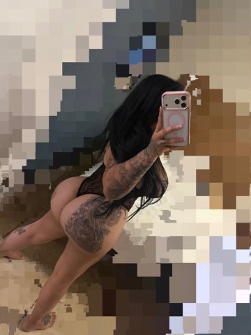 West Palm Beach FL Mature Female Escort — discreet, verified meetups only - 1