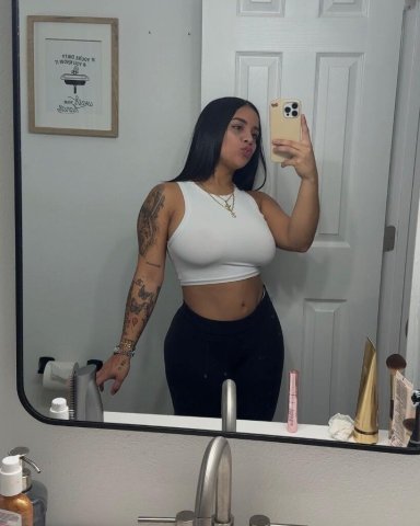 Greenville SC Latina Escort — encuentros con ritmo y sin depósito - 1