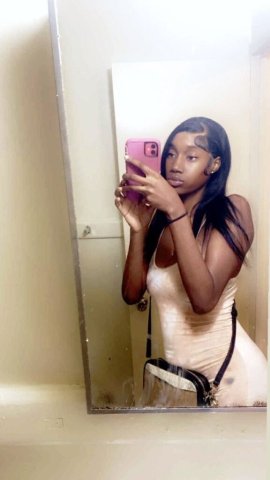 Birmingham Female Escort — Outcall Ready (No bare, anal 400+) - 1