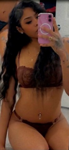 Cincinnati, Ohio Escort — Miss Honey (Mixed Goddess) Fetish-Friendly - 1