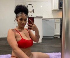 Dee here — Incall location - Image 4