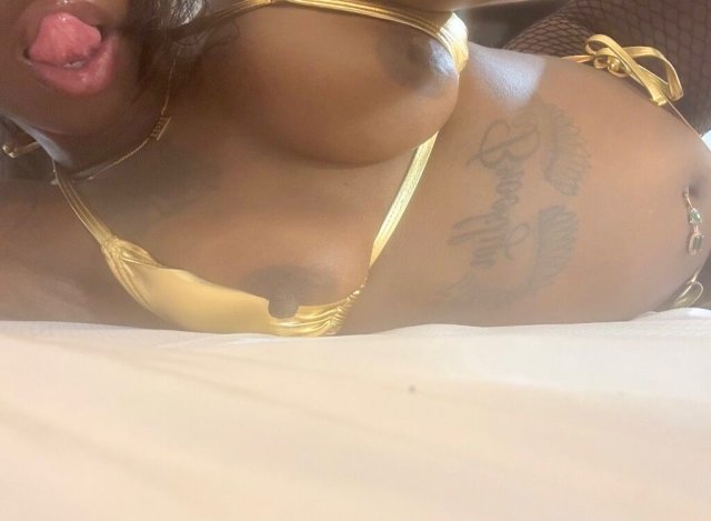 Midnight FANTASYY — Queens NY Female Escort - 1