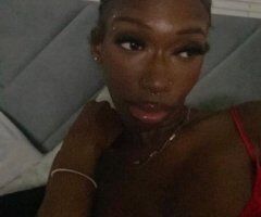 Bronx escorts - Bronx Weekend Party: Mixed Trans X Female Orgy — VIP Room