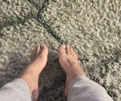 Detroit MI Male Escort — Body rubs, foot massage, and cuddles - Image 4