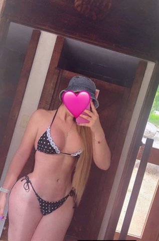 Northern Virginia Female Escort — Beautiful girl, clean & flirty - 1