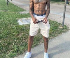 St. Louis escorts - St. Louis Male Escort — Incalls & Outcalls (Cash Only)