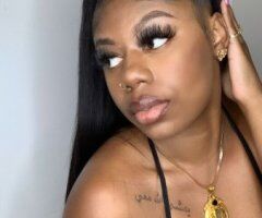 Portland, Oregon Escort — Special Hershey Bar Deal (Creamy) & Live Content - Image 4