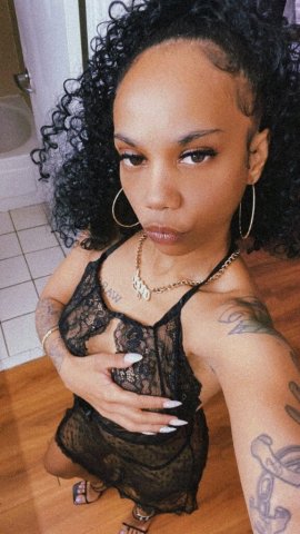 Lake Charles LA Female Escort — Discreet, upscale sessions all night - 1