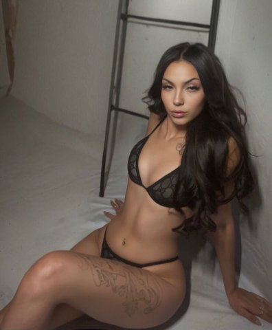 Upscale Brazilian Bombshell in Daytona, FL — Outcall & Incall, 2-girl special - 1