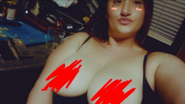 Beaumont, TX Female Escort — Content & FaceTime Shows Only - 1