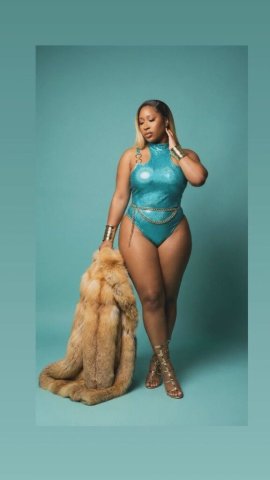 Online Female Escort in Juneau, Alaska — Virtual Live Video Sessions & Financial Domination - 1
