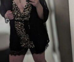 Seattle escorts - Seattle Blonde Escort — Full-Body Hot Oil Massage (Incall & Outcall)