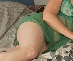 Nashville escorts - Nashville TN Petite Classy Escort — Flirty Southern Belle