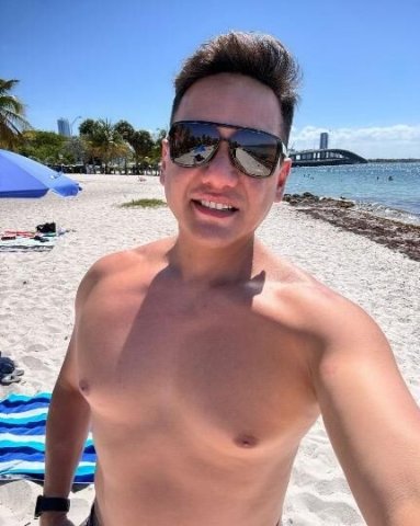 Latino VERS  OnlyFans Diego Alonso — visiting Fort Lauderdale - 1