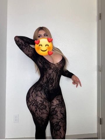 Minneapolis / St. Paul Full Service Female Escort — BBJ, BJ, GFE & Squirt - 1