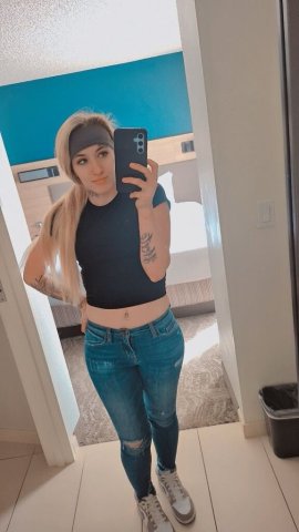 Annika in Phoenix AZ — Incall near I-10 & Elliot or outcall with transport - 1
