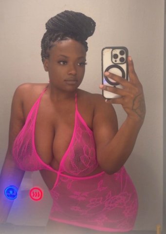 Karmaa — Warm Sensual Massage, Curvaceous Breast & Throat Goat Play - 1