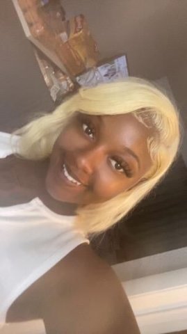 College Station, TX Female Escort — In-call & Out-call - 1