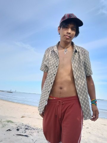 Dominant Male Escort in Brooklyn (6'0" Native) - 1