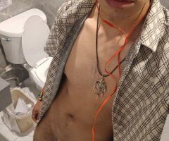 Dominant Male Escort in Brooklyn (6'0" Native) - Image 4