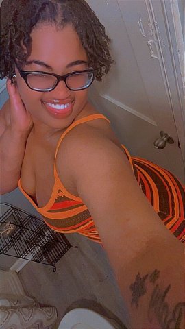Birmingham Female Escort — FaceTime or Google Meet - 1