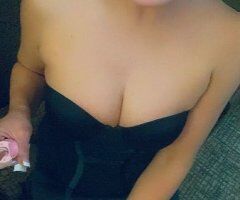 Dallas, Texas Incall Sessions — Independent Discreet Female Escort - Image 2