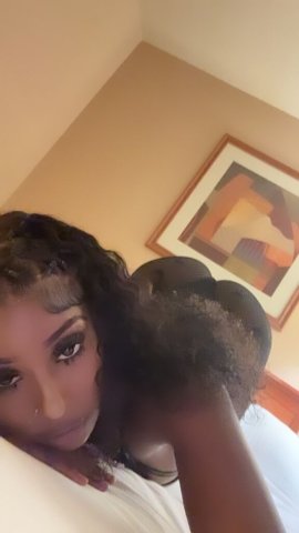 Sexy Chocolate Squirter — Independent Drama-Free Vibe - 1
