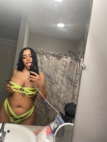 Reading, Pennsylvania Female Escort — Hotel Incall (15 min QV / 30 min HH) - 1