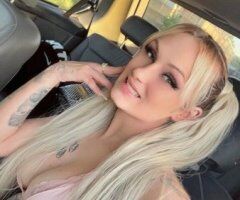 Oakland/East Bay escorts - San Leandro Female Escorts — Lexi & Laci (Latina & Snow Bunny), private time