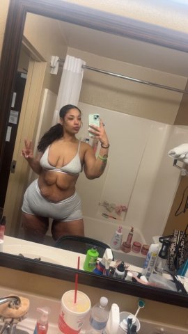Sky — Incalls near Downtown St. Louis (Ofallon, IL) — Thicc In-Person - 1