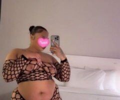Chicago escorts - Star (Dominican) Busty Royal Treatment — Pretty Pink Pussy