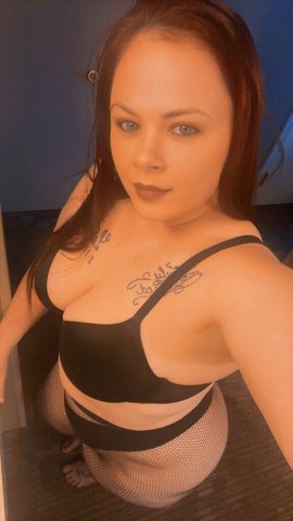 Harrisburg, PA Red-Head Female Escort — Upscale unrushed service - 1