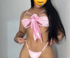 Attractive, polite & attentive woman—relaxing massages and pleasant company - Image 2