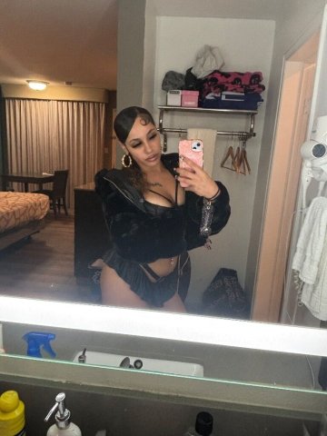 Los Angeles Exotic Mixed Barbie Female Escort — Sweet outcalls, feet fetish (no bare) - 1