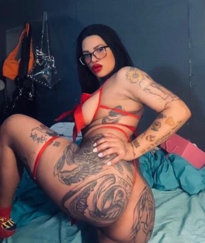 Tampa Florida Chica Caliente 25 — Super Clean Sexi Body - 1
