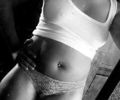 Manhattan, New York In-Call Female Escort — Incall only full service - Image 2