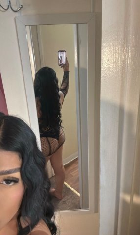 Incalls & Outcalls — 22 Female Escort (Two Girls) Bakersfield, CA - 1