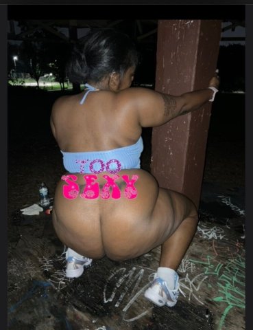 Mira — Philadelphia Female Escort (Incall & Car Date) - 1