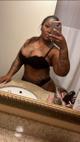 New in Town Adult Services in Morgantown — In-call or outcall with protected appointments - 1