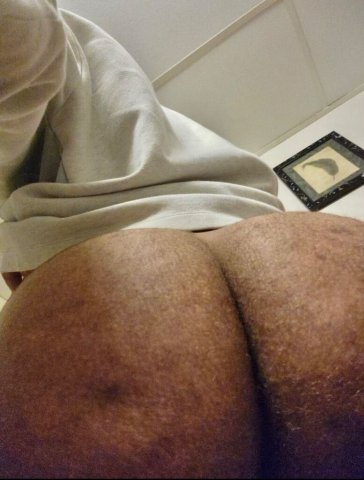 Little Rock, AR Male Escort — In-calls/Outcalls & “Goat” head/throat - 1
