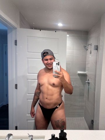 Fort Myers Latin Male Escort — Discreet versatile experience - 1