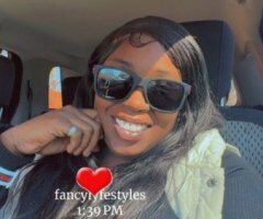Dallas escorts - Dallas TX Petite Female Escort — Outcalls with Verification