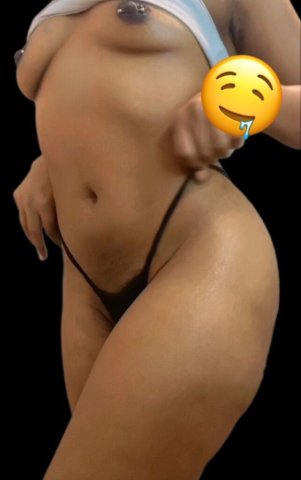 Los Angeles Petite Slim- Thick Female Escort — Deepthroat, Video Call Verification - 1