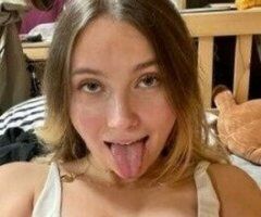 Bronx Female Escort for Text-Message Conversations - Image 3