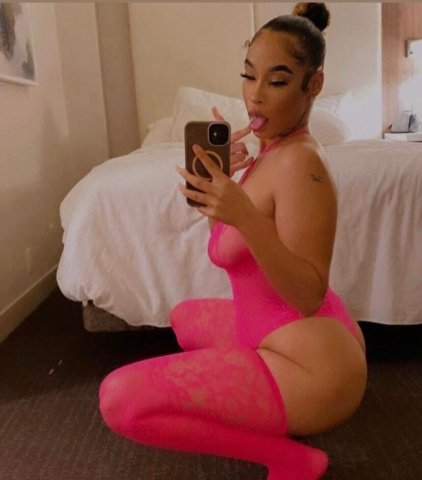 Bri  Ultra-soft curvy female escort — incalls in Henderson, TX - 1